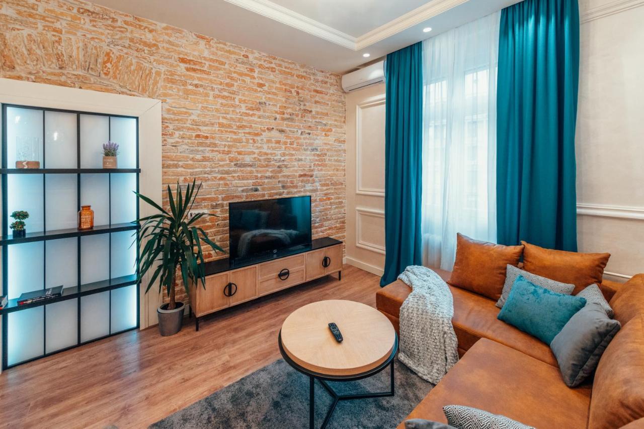 Miha Luxury Apartment Belgrado Esterno foto