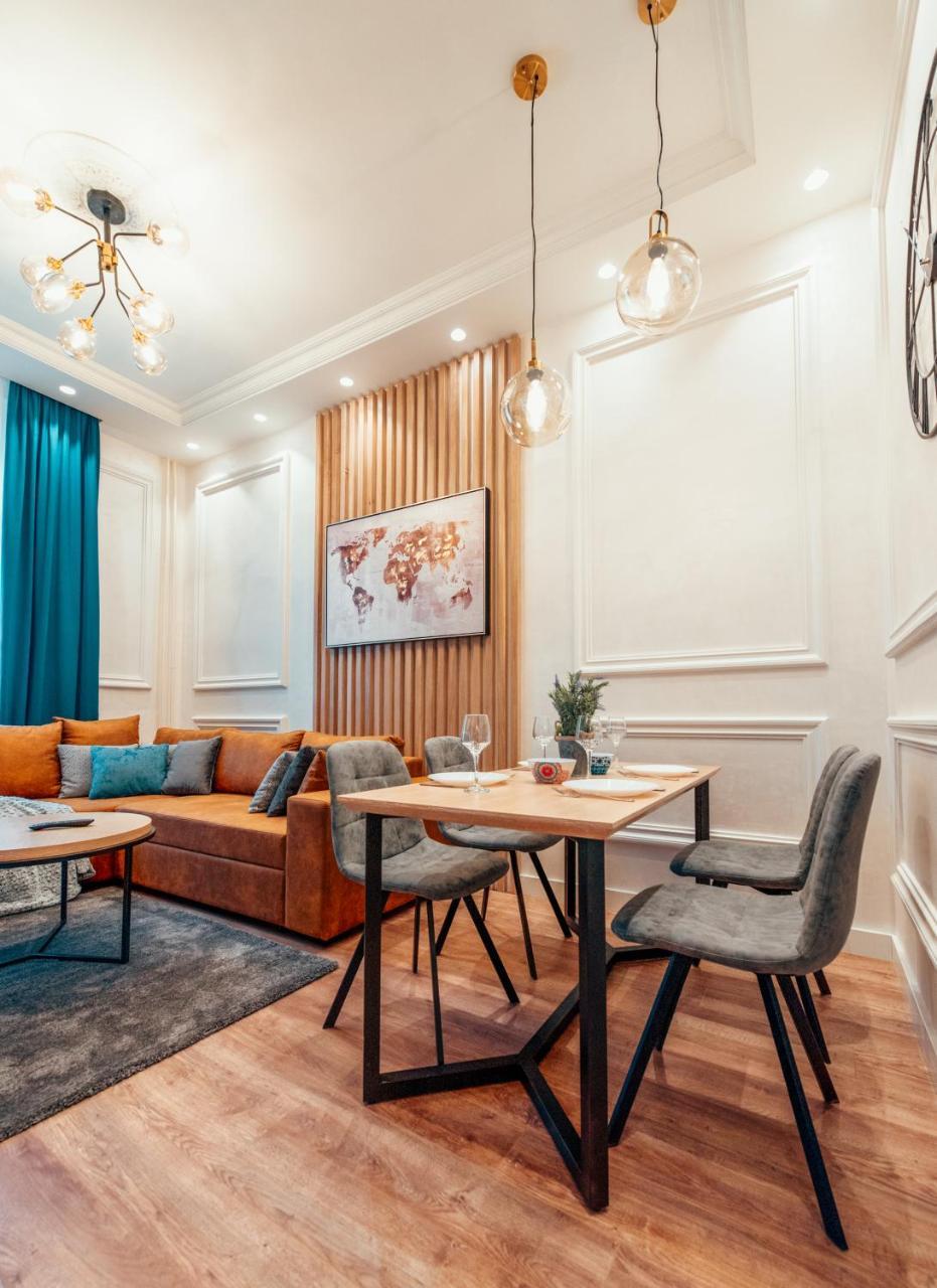 Miha Luxury Apartment Belgrado Esterno foto