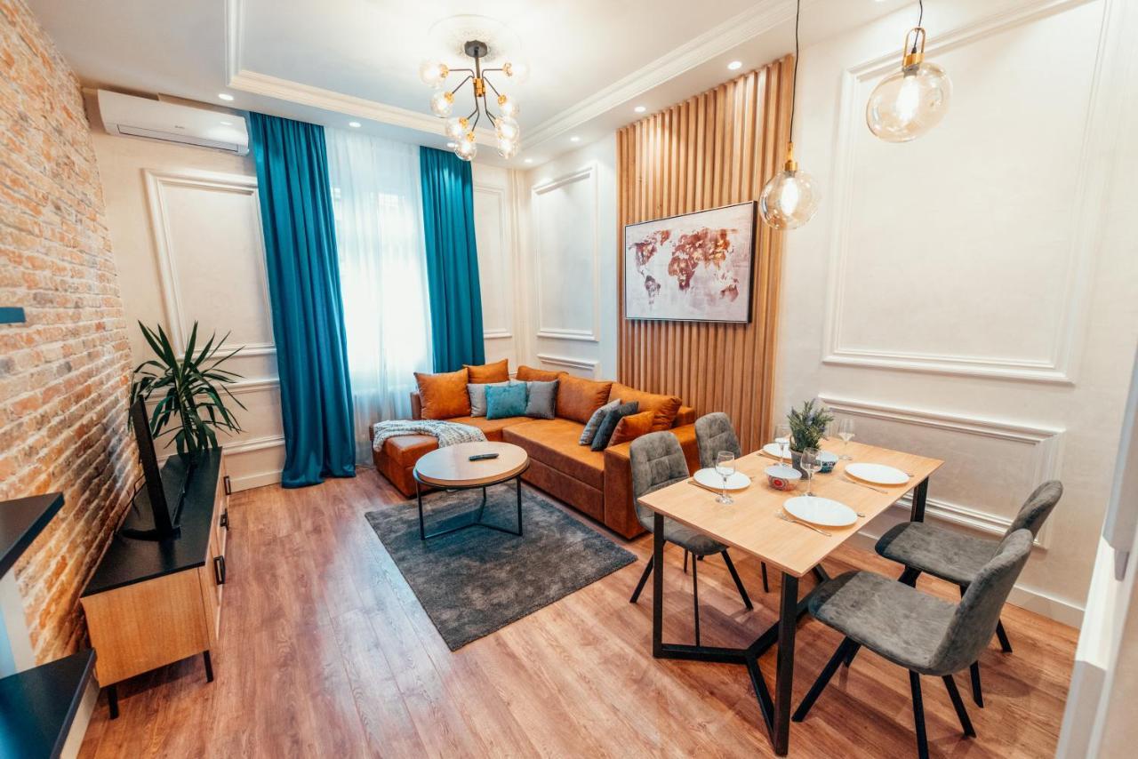 Miha Luxury Apartment Belgrado Esterno foto