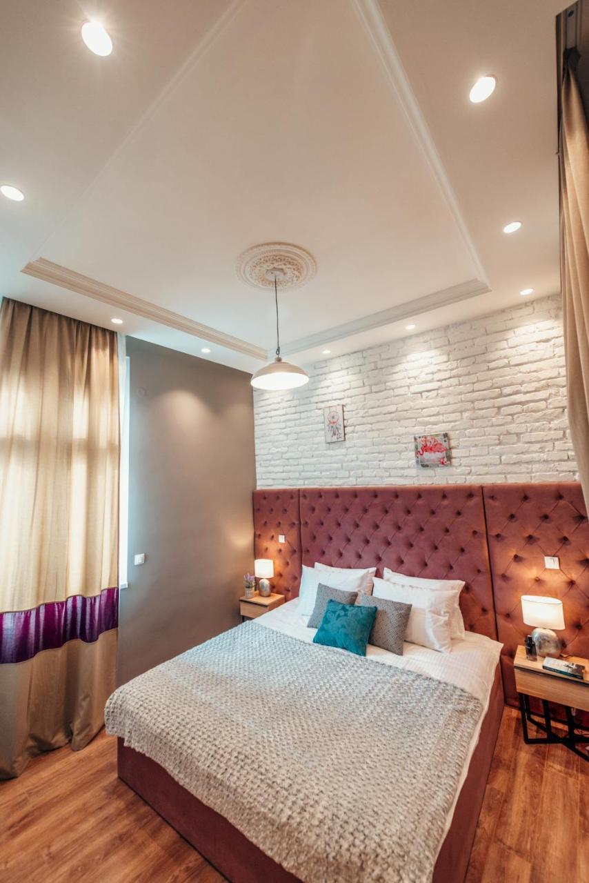 Miha Luxury Apartment Belgrado Esterno foto