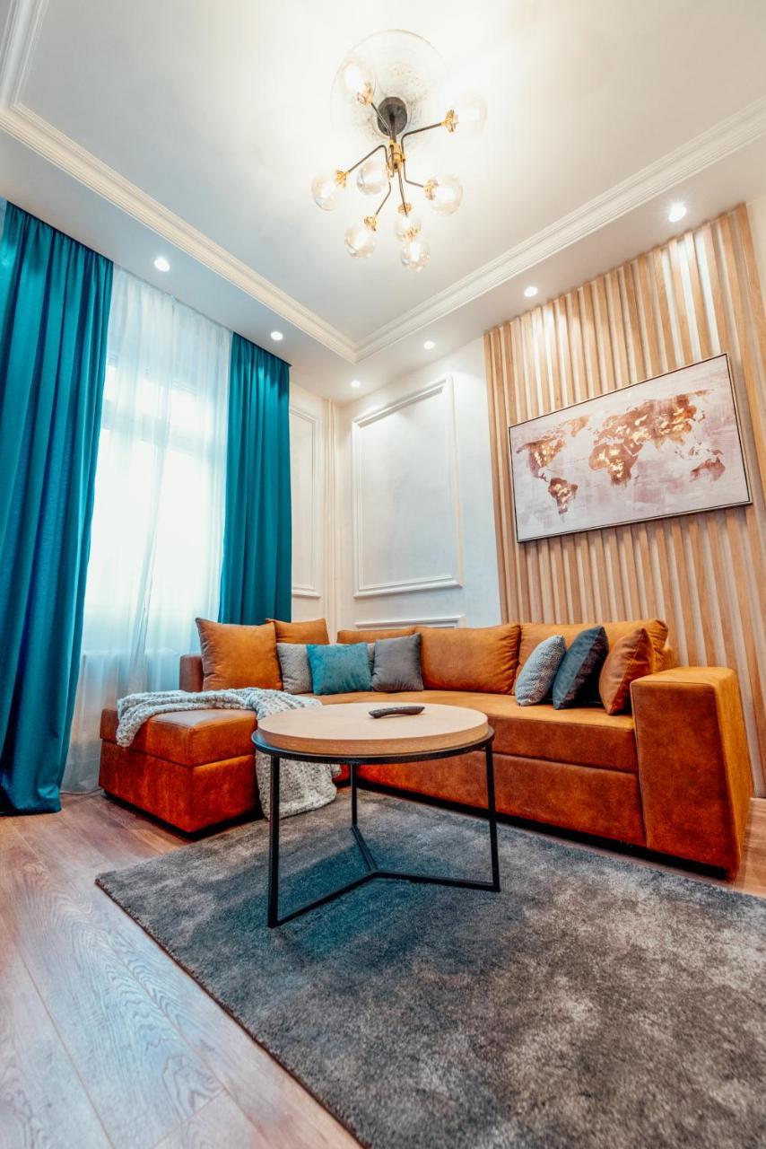 Miha Luxury Apartment Belgrado Esterno foto